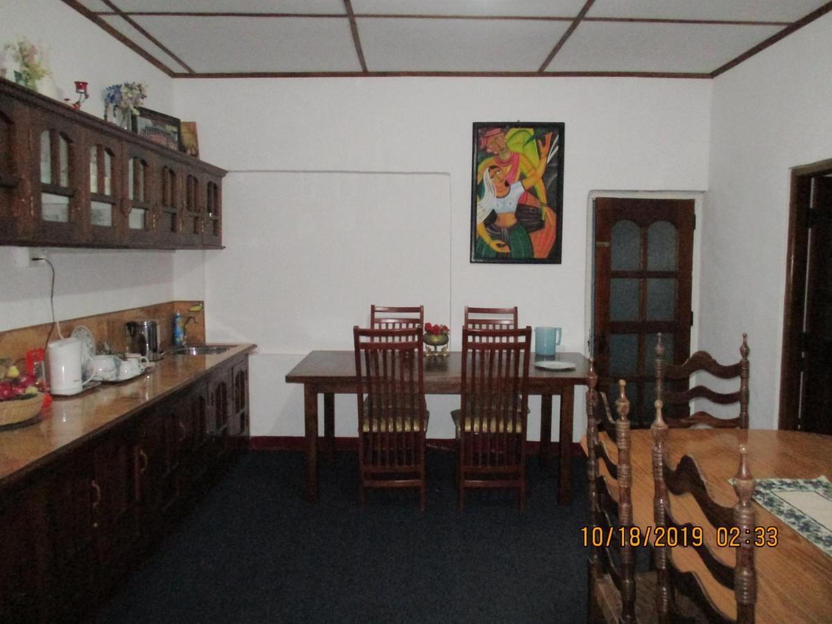 Andrews Hostel Nuwara Eliya Extérieur photo
